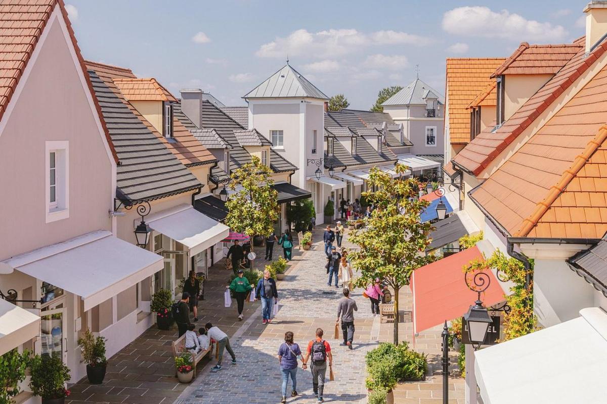 Magic Studio - Disneyland Paris Shopping Village 9 Minutes Chessy  Luaran gambar